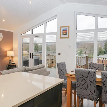 High View Windermere