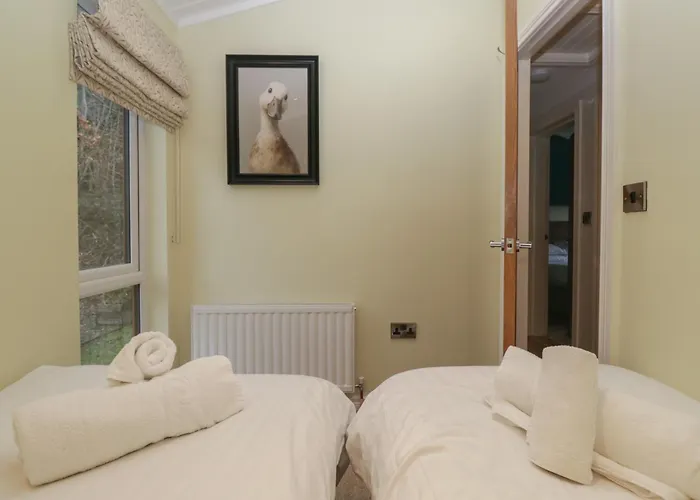 High View * Windermere